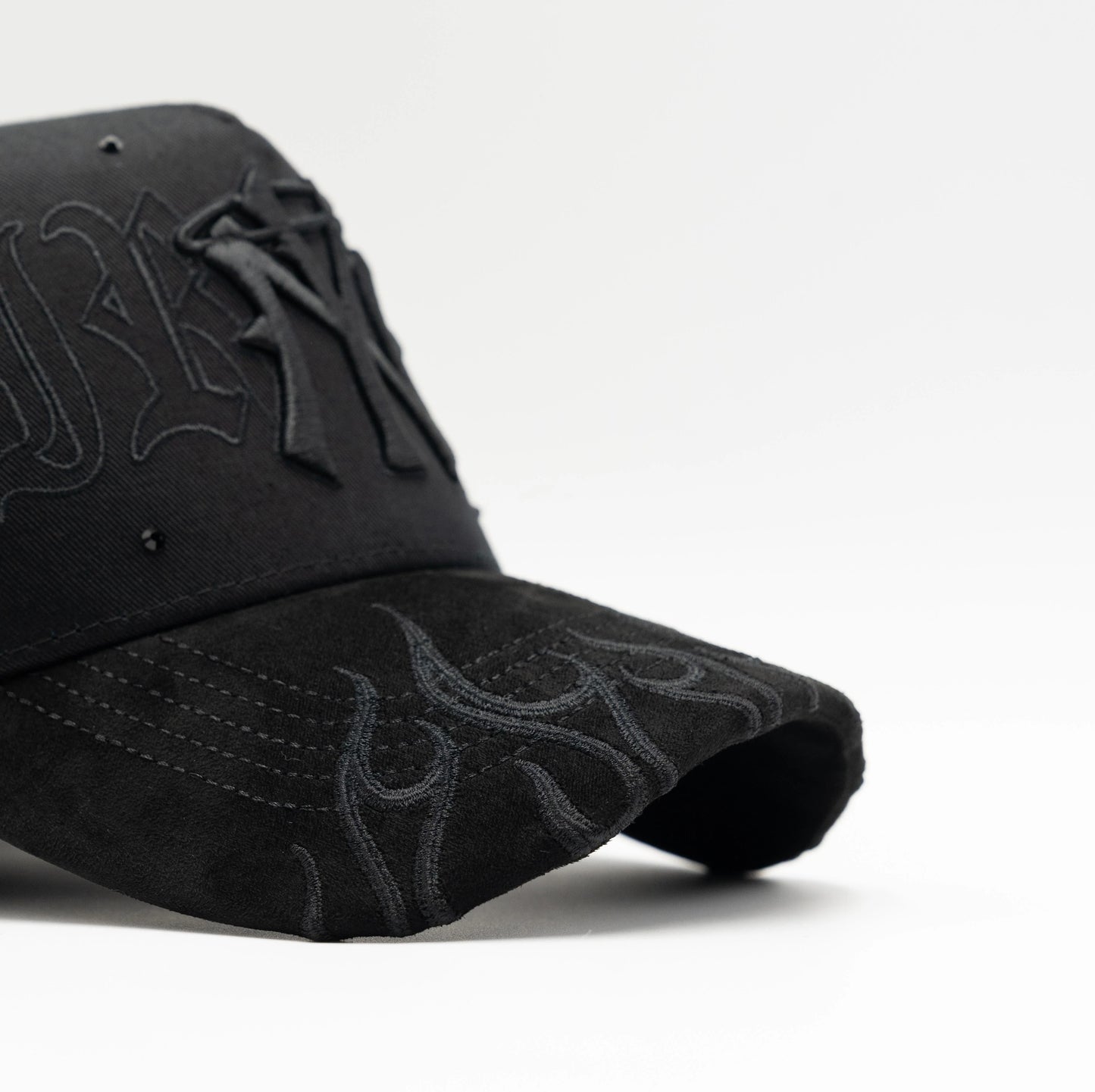 GORRA 31 HATS "NY BLACK IN BLACK" Vol. 2